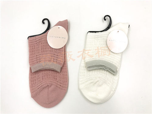 可爱镂空棉混中短女袜anteprima