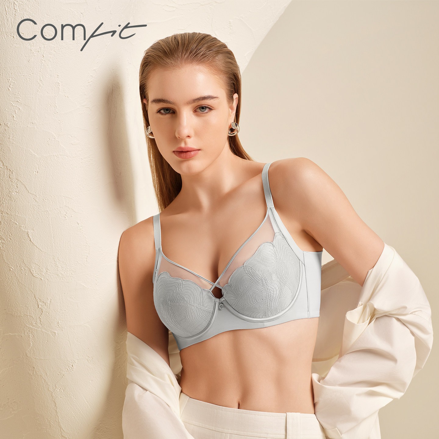 夹碗杯Comfit大码文胸薄款蕾丝收副乳上托聚拢有钢圈内衣CB00253