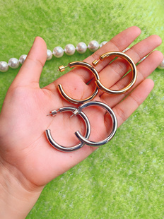 欧美简约百搭鹭青一同款 潮小众设计感高级冷性风耳饰 女2024年新款