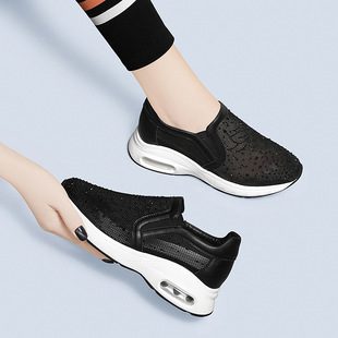 内增高休闲鞋2024春夏新款黑色气垫鞋网鞋透气网面懒人一脚蹬女鞋