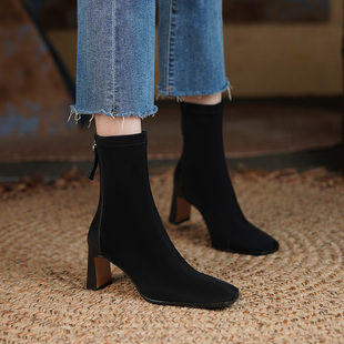 香港SW瘦瘦短靴女秋冬新款百搭高跟鞋小方头粗跟黑色弹力马丁靴子