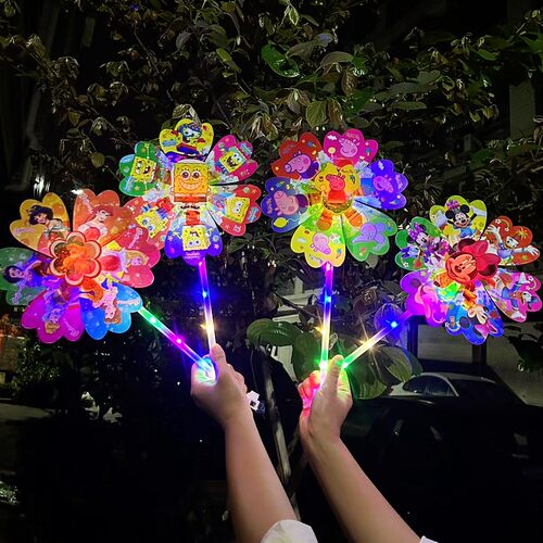 塑料七彩手持风车玩具发光摆地摊