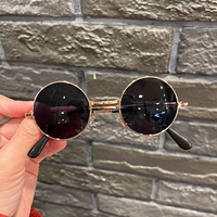 Золотая рама черная