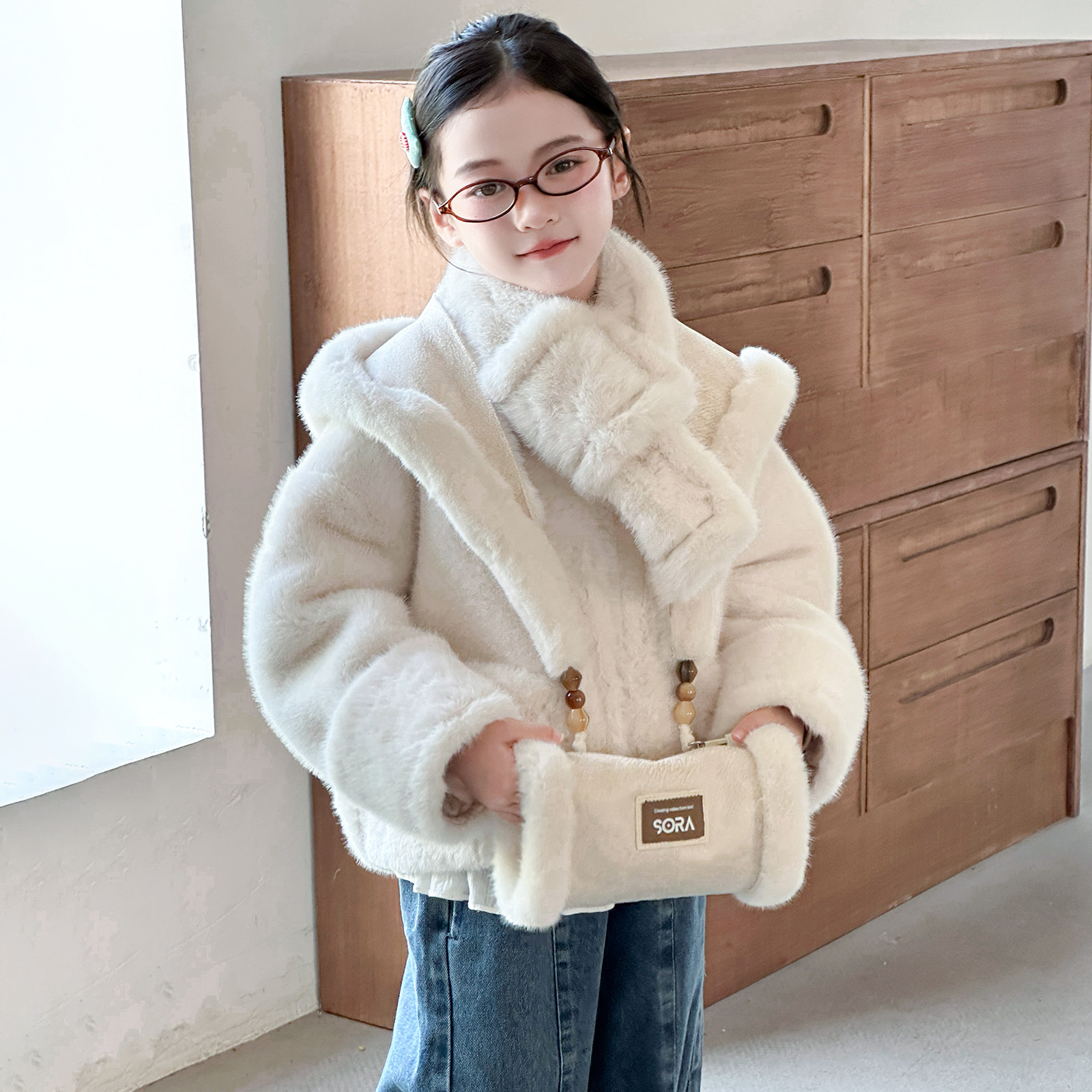 女童皮草外套2025冬季仿水貂毛休闲短款加厚保暖中大童装儿童大衣