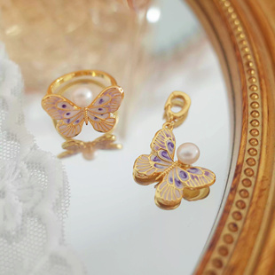 珐琅彩超仙蝴蝶滴釉项链中古简约森系精致巴洛克珍珠毛衣链颈链女