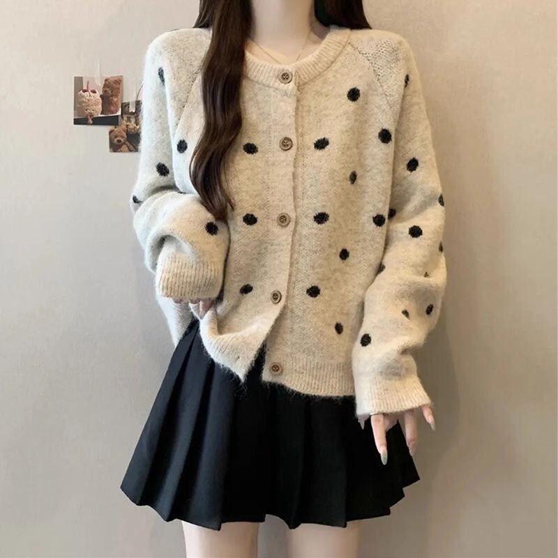 波点韩版圆领波点针织开衫女秋冬新款宽松慵懒软糯长袖毛衣外套