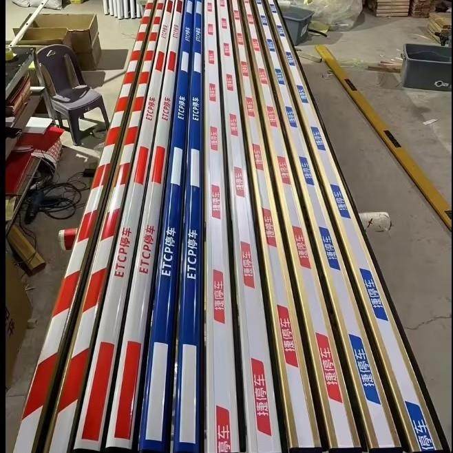 直杆栏杆道闸伸缩八角杆100x50100x4585x45车场收费起落杆栅栏