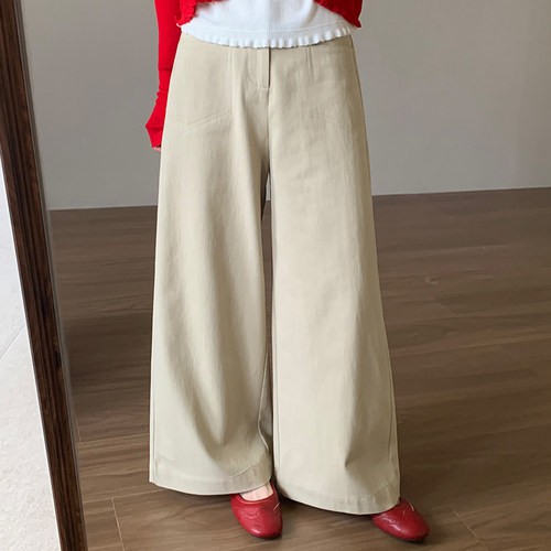 话里复古阔腿牛仔裤慵懒随性