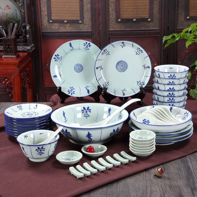 中国风48头陶瓷套装餐具手绘工艺吃饭碗盘子仿古礼品送礼复古包邮