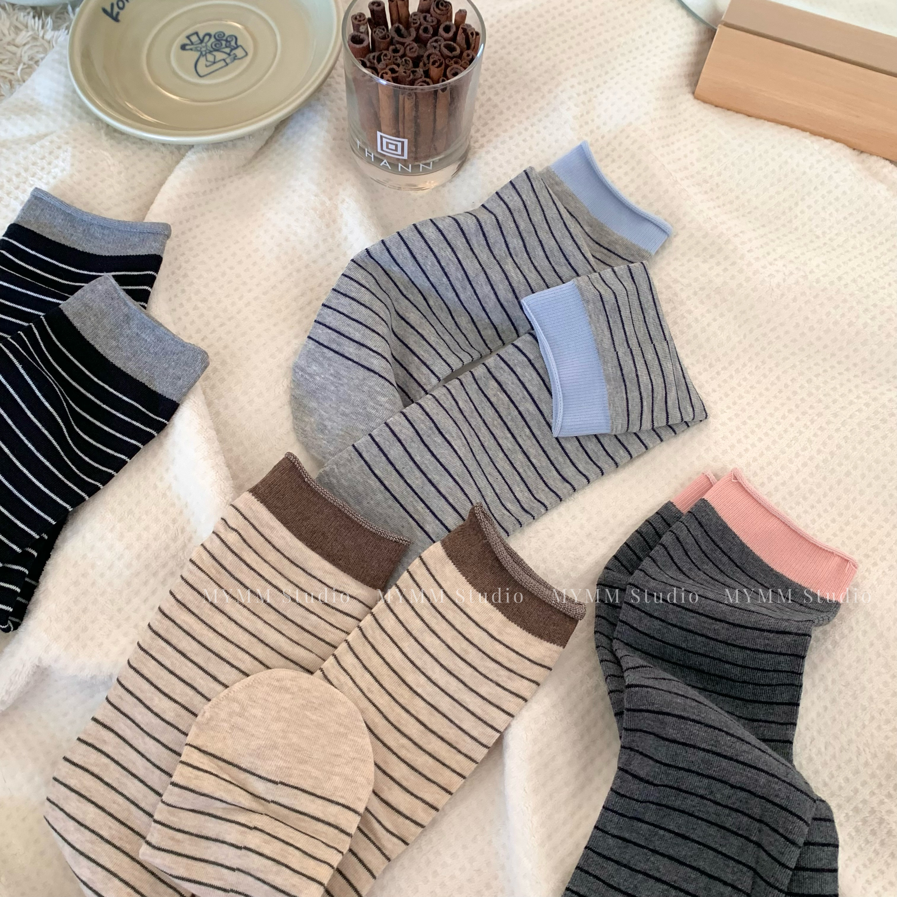 10/20 20:00 草莓芝麻卷 韩系氛围感秋冬撞色条纹卷边短袜堆堆袜