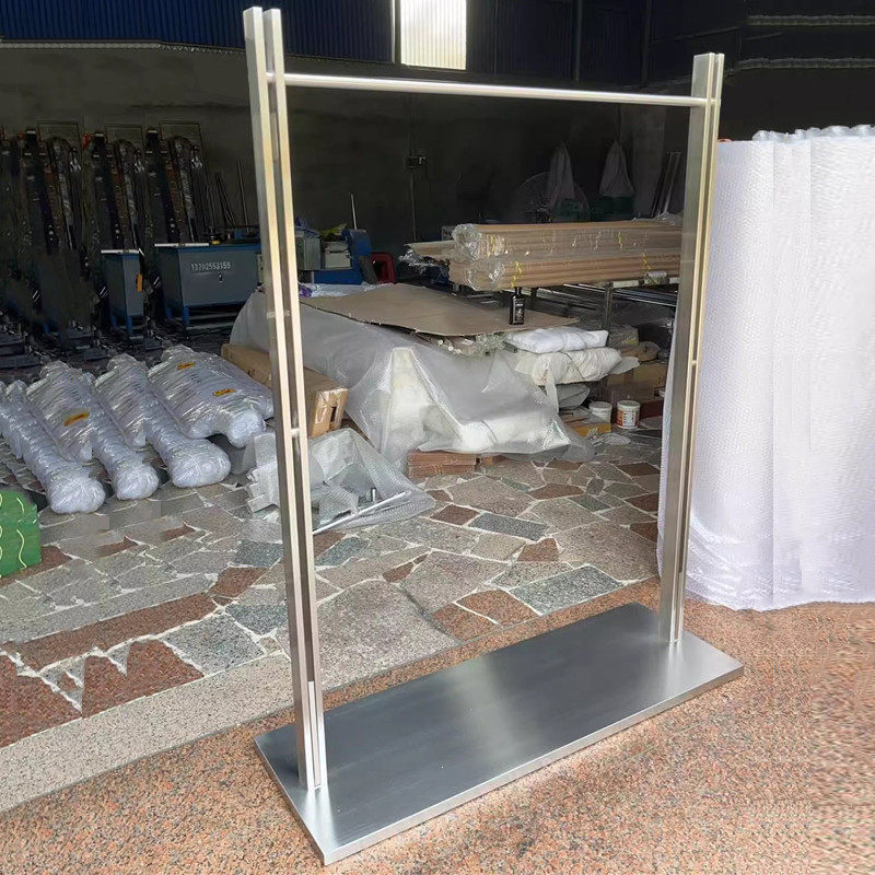服装店展示架落地式陈列架不锈钢带钢板中岛架女装店货架轮子架子