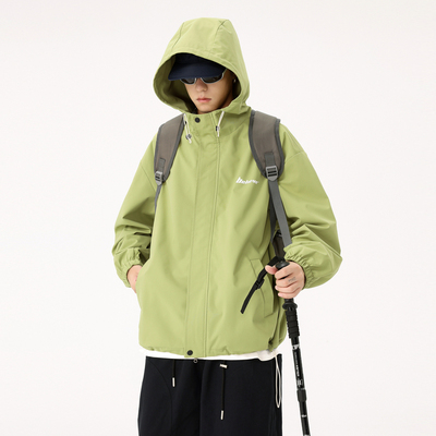 潮牌山系户外机能风连帽冲锋衣男