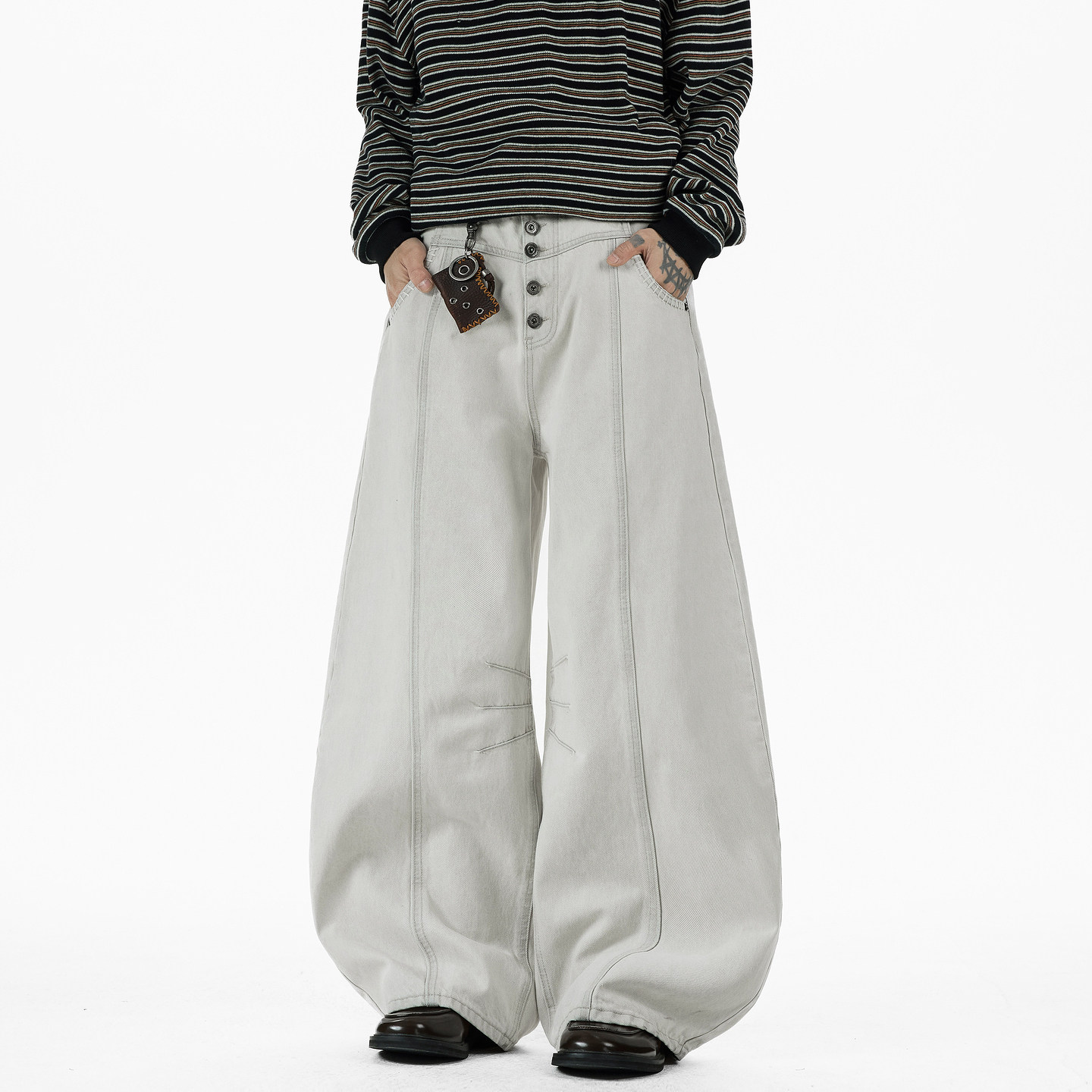 悟空有货潮牌美式水洗做旧弯刀牛仔裤男复古宽松潮流百搭阔腿长裤,男装,牛仔裤,淘宝优惠券,粉丝福利购,淘宝优惠卷