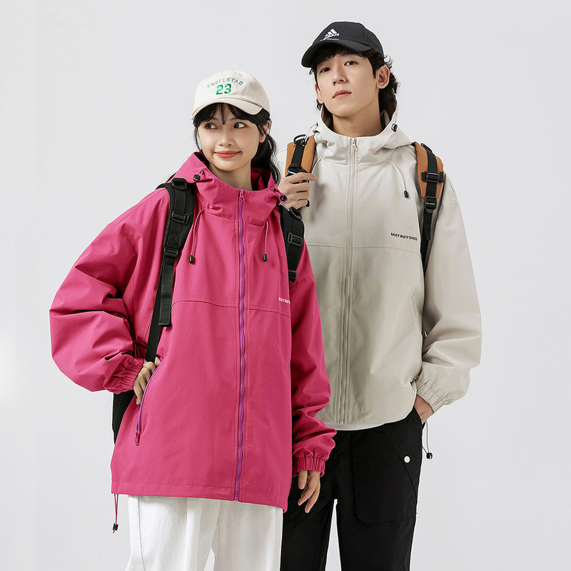 美式复古户外机能风连帽冲锋衣男