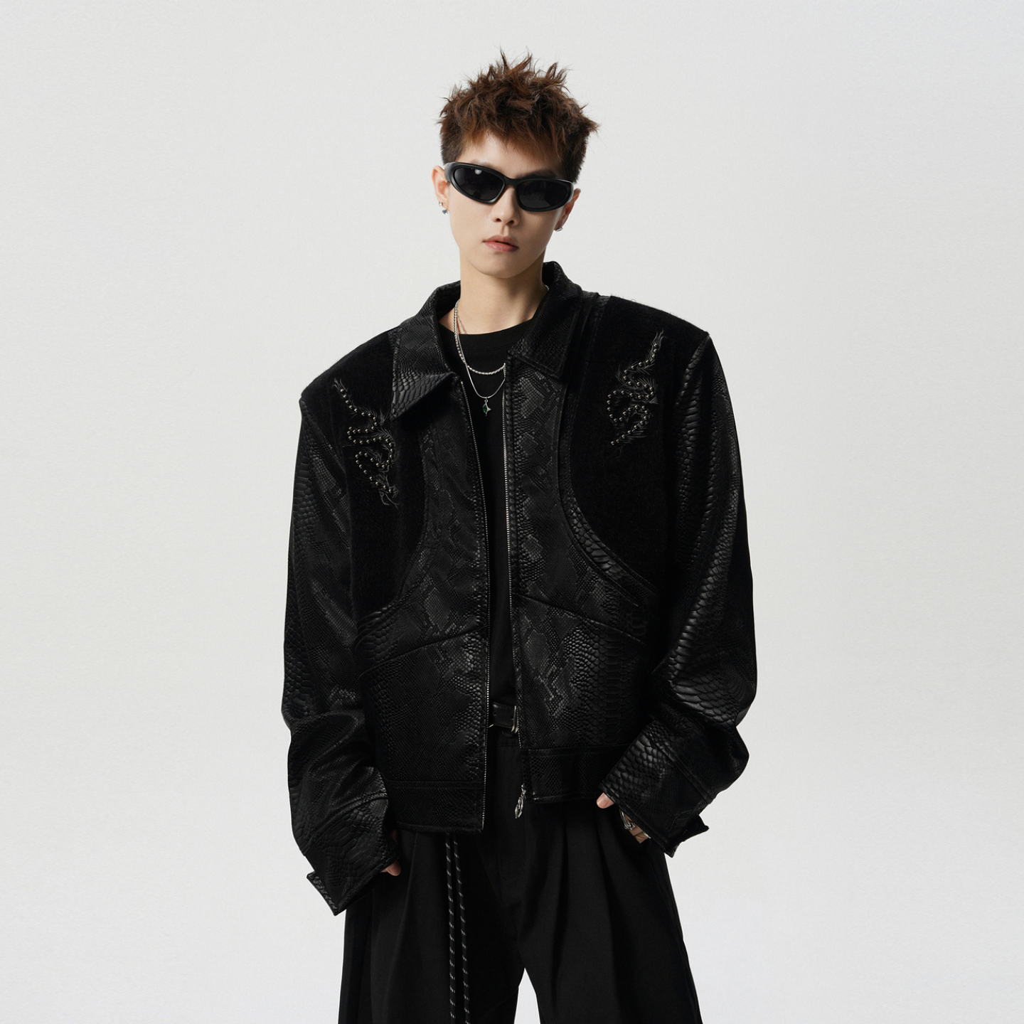 美式高街痞帅蛇皮纹脊骨铆钉夹克