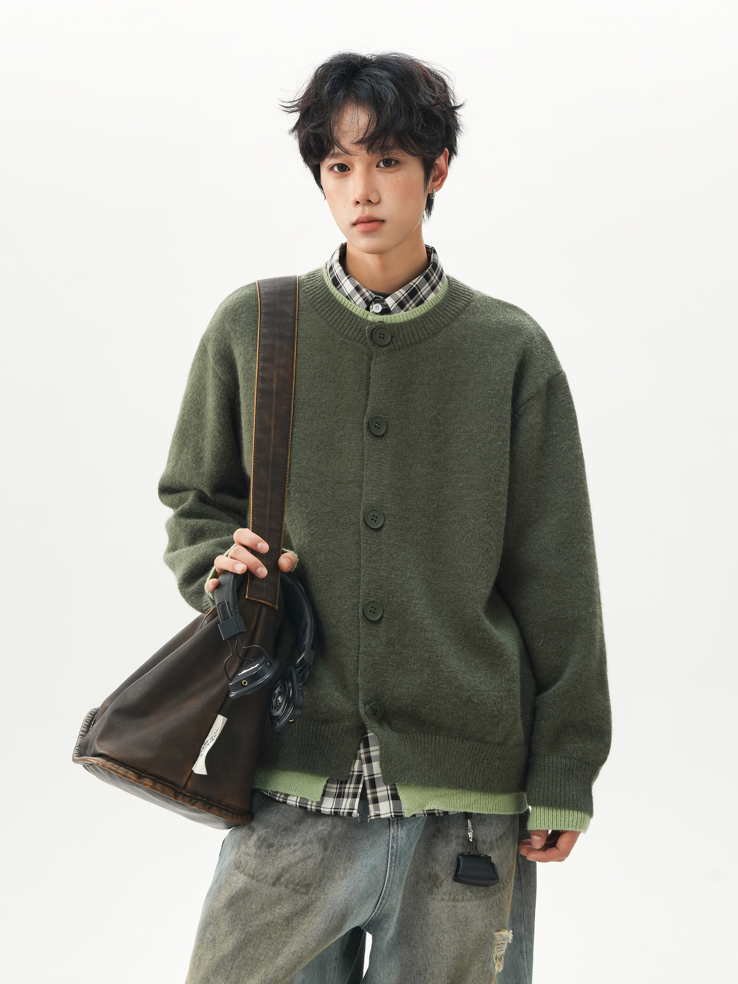 Wukong есть в наличии на осень и зиму, ретро контрастный цветной поддельный кардиган-свитер из двух частей для мужчин и женщин, бренд tide, свободный свитер для пары, куртка Изображение 1