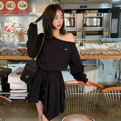 ONION-裙裤设计款不规则女人裙裤休闲短裤上衣套装