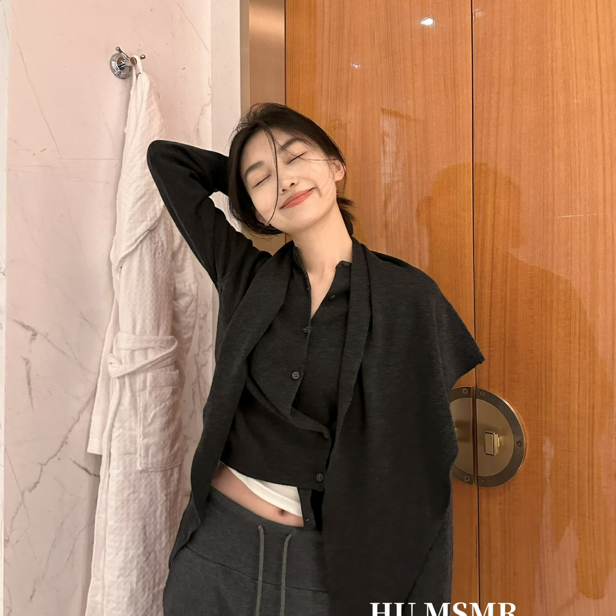 HUMSMR-法式优雅设计修身针织开衫(配披肩)（含6羊毛）