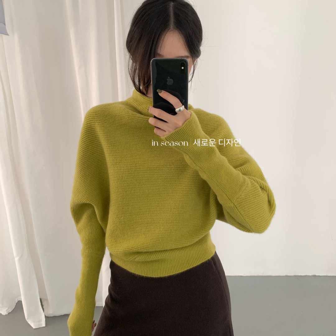 IN SEASON 设季-新高级感慵懒堆堆领蝙蝠袖慵懒保暖毛衣