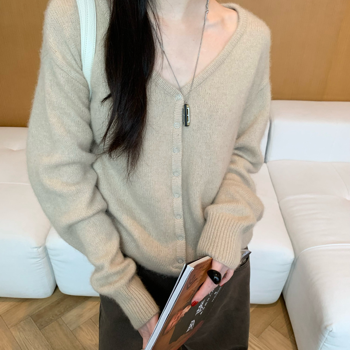 TABLE-冬简约设计感小众慵懒气质百搭针织开衫（含41.1绵羊毛）