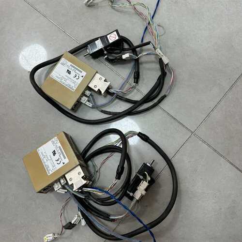 咨询安川伺服器SGDF-A3CS+电机SGMM-A3C3SD11议价