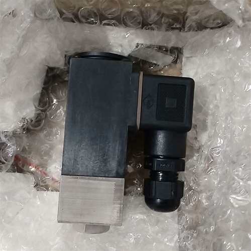 咨询GT301C1G1G6V  0-6bar库存数量2个，全新原议价