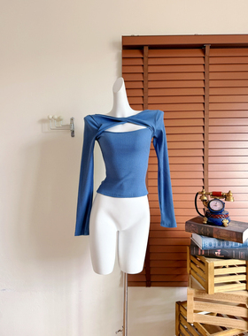 Fart Shop蓝色恋歌 纽结交叉镂空长袖女秋季修身针织上衣