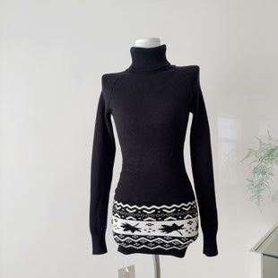 fortunee原创2025秋冬复古提花高领修身包臀短连衣裙圣诞针织毛衣