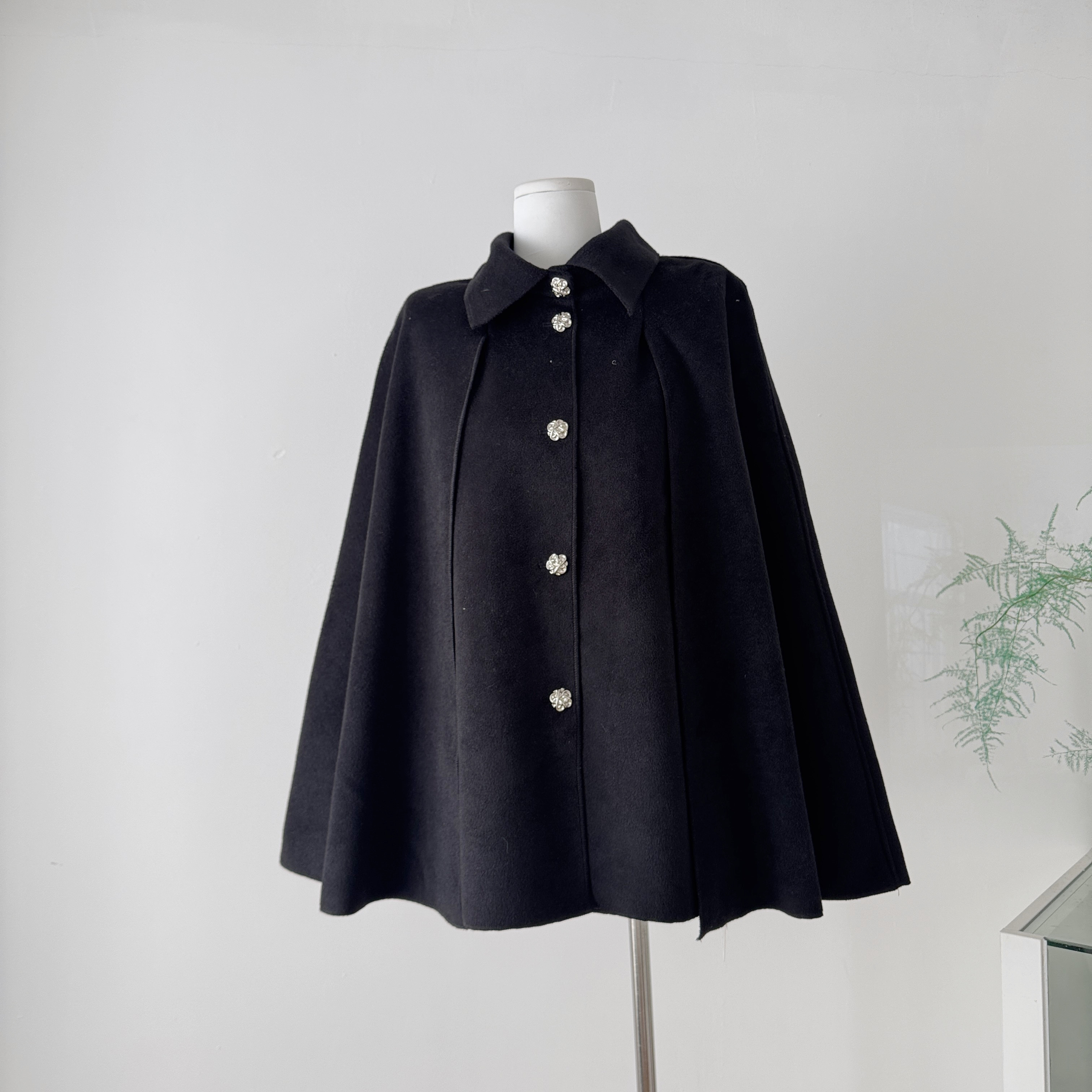 周壹EEONE9.27 极简美学 气质全羊毛900g双面呢冬富家女斗篷大衣