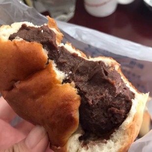 北京崇文门新侨三宝乐 巧克力面包 小时候的味道老北京糕点