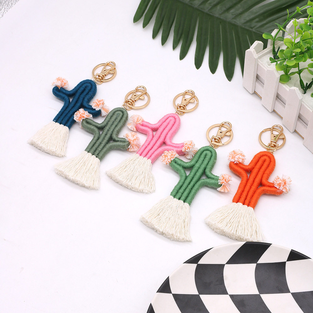 手工编织仙人掌毛球钥匙扣创意毛绒包包汽车钥匙花朵流苏配饰挂件