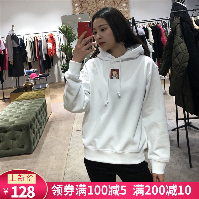 现货摩亦订制 2019秋款连帽卡通印花宽松卫衣女