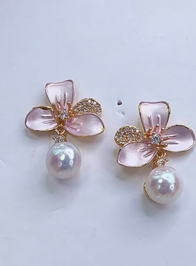 “樱花”珍珠耳钉 6-7mm s925 2158H00DY