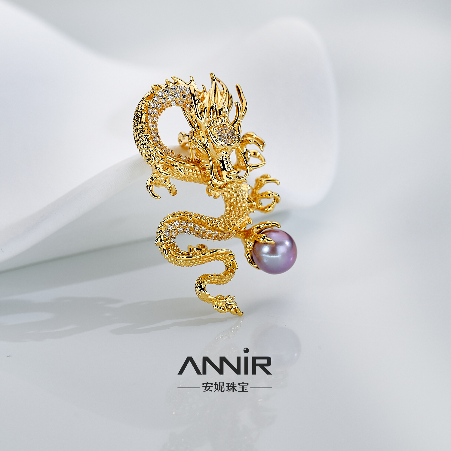 “龙腾四海”珍珠胸针 10-11mm （原创设计） 1309H00DY