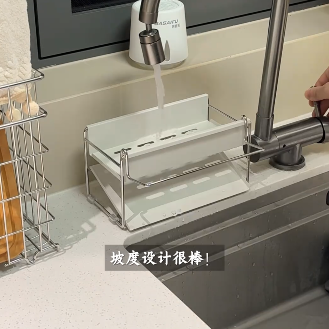 中国大陆水池水龙头多功能免打孔