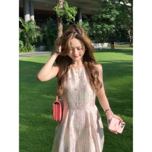 张羞羞 珠光风铃 / 亚麻珠光韩系通勤碎花无袖花苞连衣裙夏季