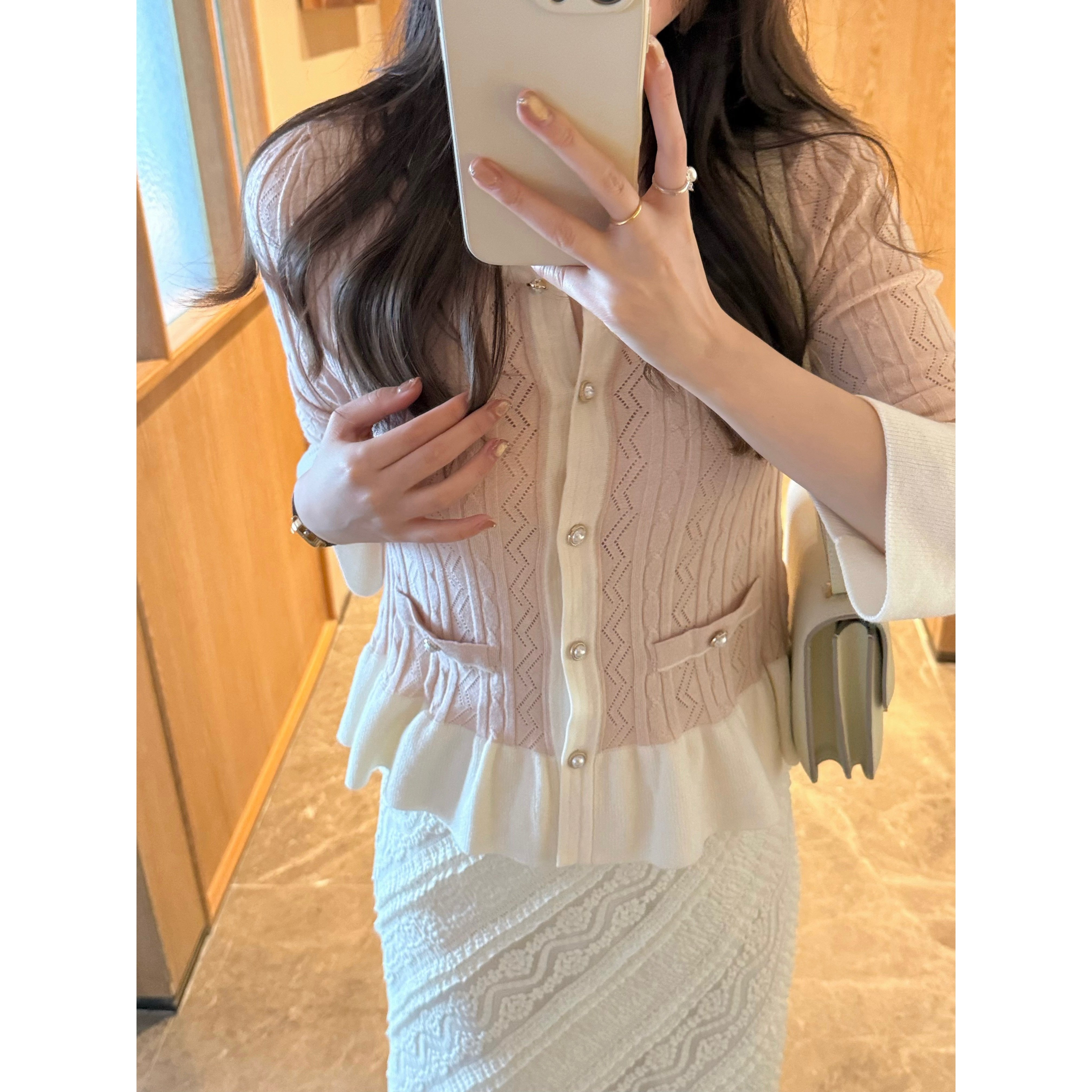 张羞羞 Pink lychee/羊毛拼色绞花早春小香收腰针织喇叭袖开衫,女装/女士精品,毛针织衫,淘宝优惠券,粉丝福利购,淘宝优惠卷