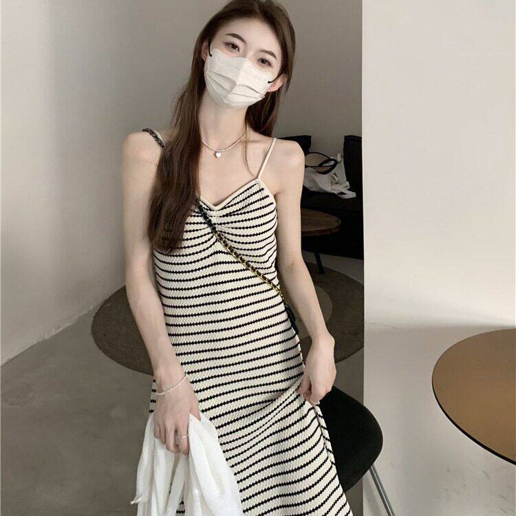 撞色条纹针织吊带连衣裙女春夏季连衣裙