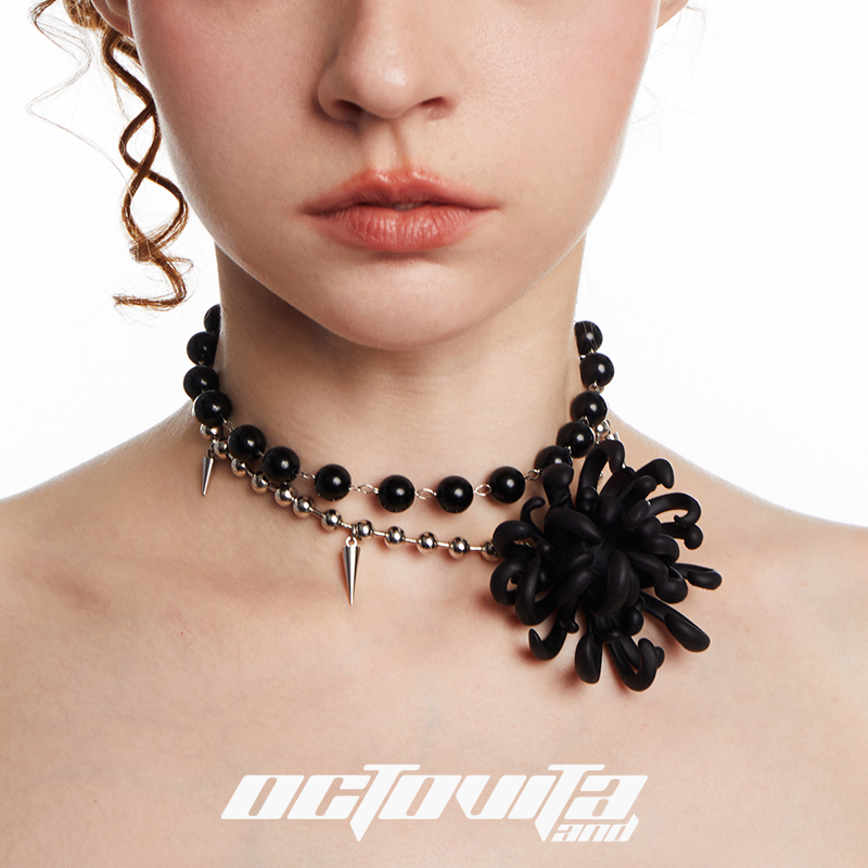 OCTO VITA黑白花系列项链 黑菊花双色拼珠暗黑哥特风珍珠锁骨链