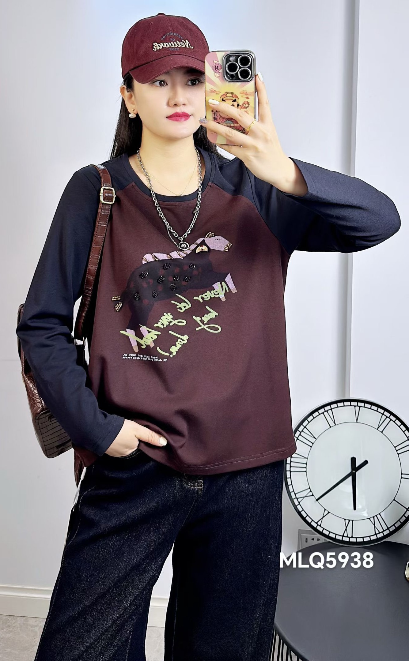 米莱奇5938冬加大码磨毛卫衣 卡通字母印花撞色减龄内搭打底衫