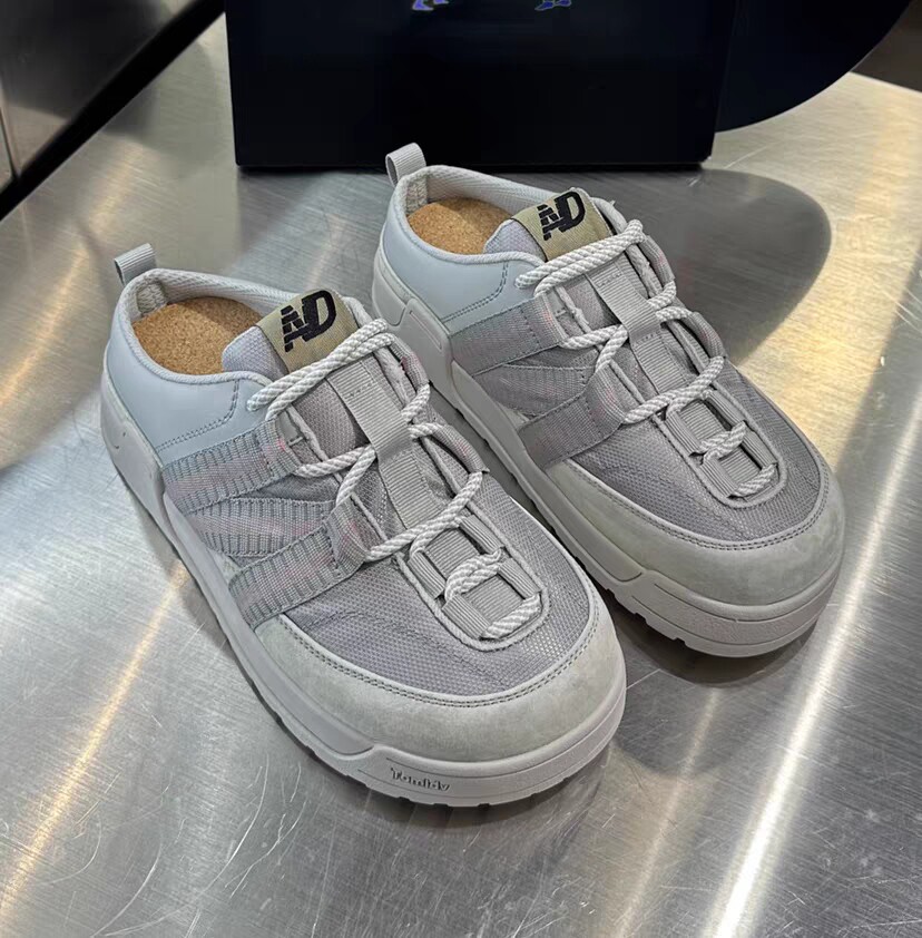 爱丽维斯2023新款真皮复古圆头运动休闲鞋半拖鞋一脚蹬28-3251