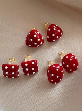 Loga.Py 简约时尚安可拉红几何白波点耳钉女新款日常百搭气质耳环