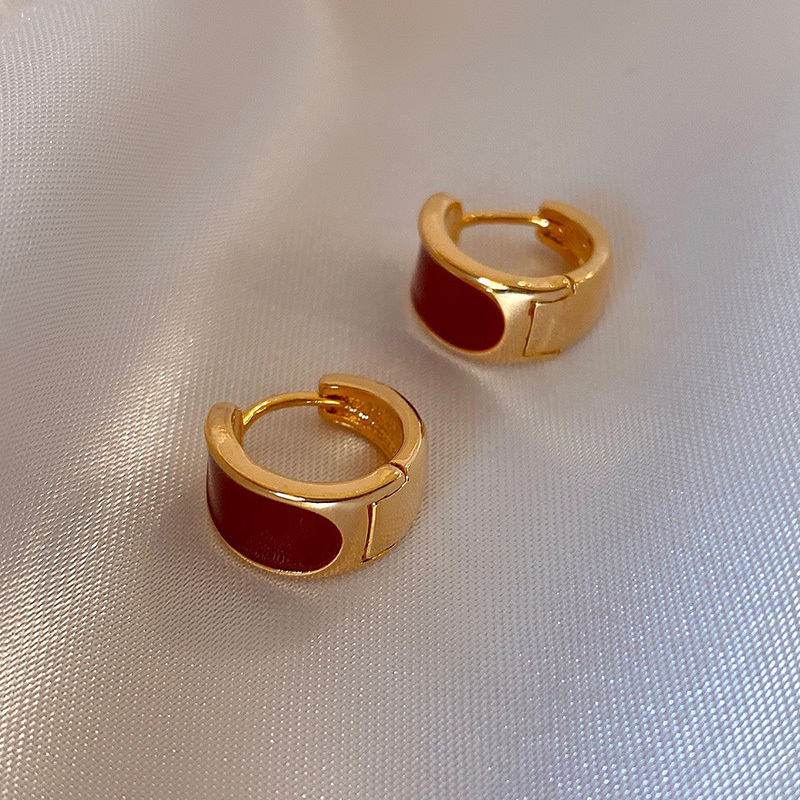 Loga.Py复古港风耳环新款