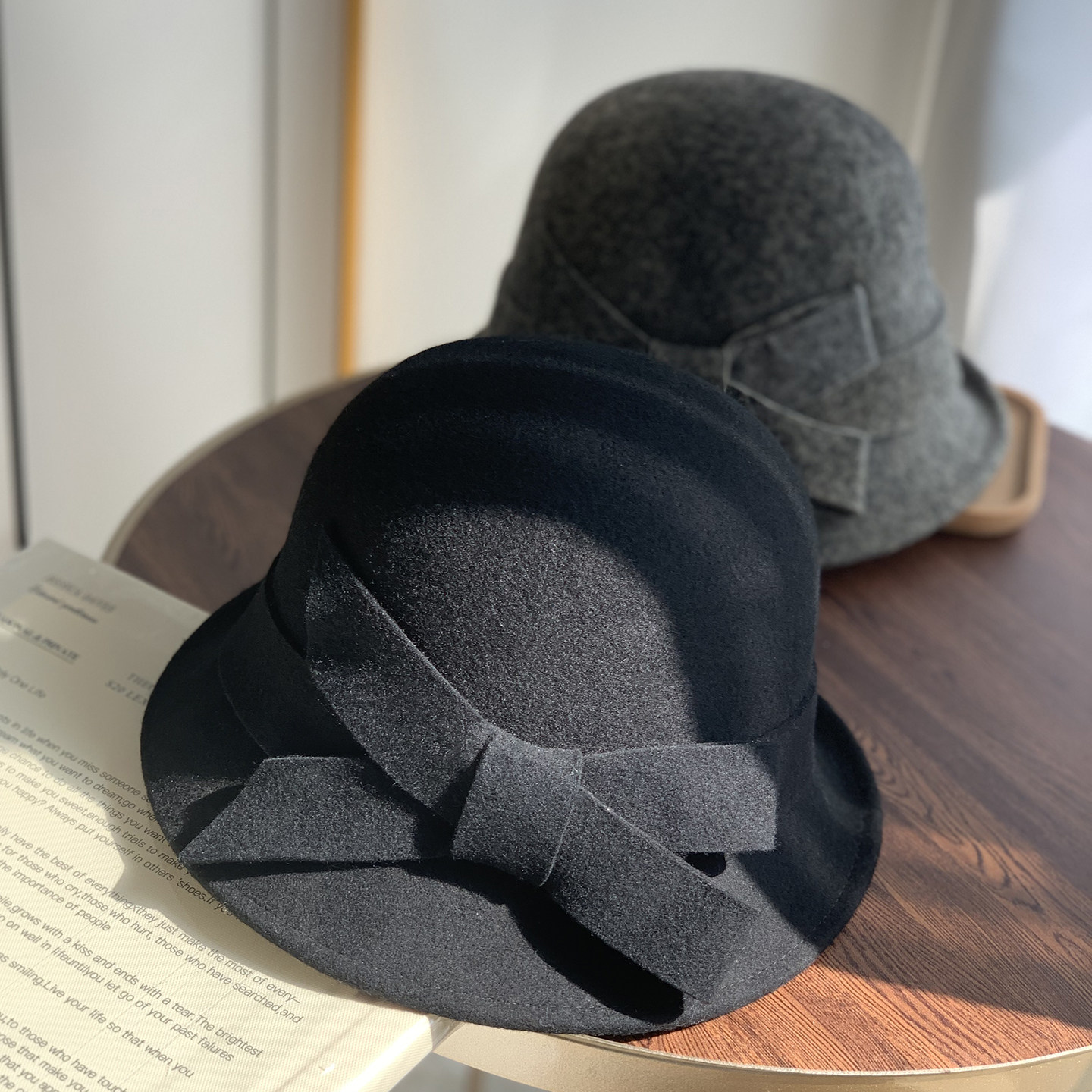 法式复古羊毛呢礼帽女秋冬卷边毛呢毡帽时尚百搭渔夫帽女士盆帽潮