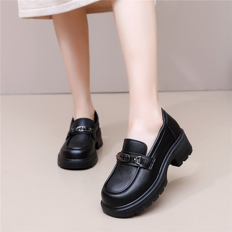 2025春季新款时尚百搭乐福鞋