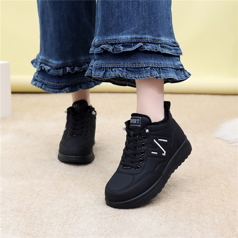 中老年休闲鞋冬季加绒棉鞋