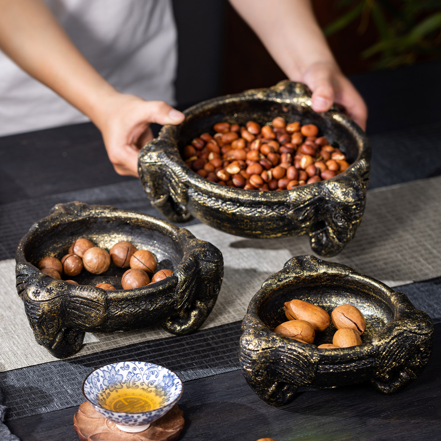手工陶瓷水果盘大象粗陶高脚式茶点盘点心零食干果碟子盘干果托盘