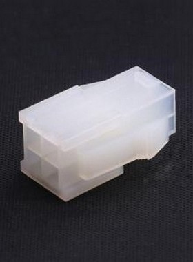 39012041 胶壳(线对板/线对线) 2x2P 4.2mm P=4.2mm