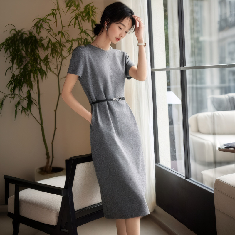 2025棉质圆领短袖连衣裙女夏季新款腰带收腰显瘦通勤简约气质