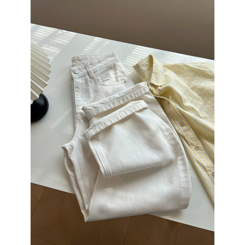 白色高腰牛仔裤女宽松春季休闲裤